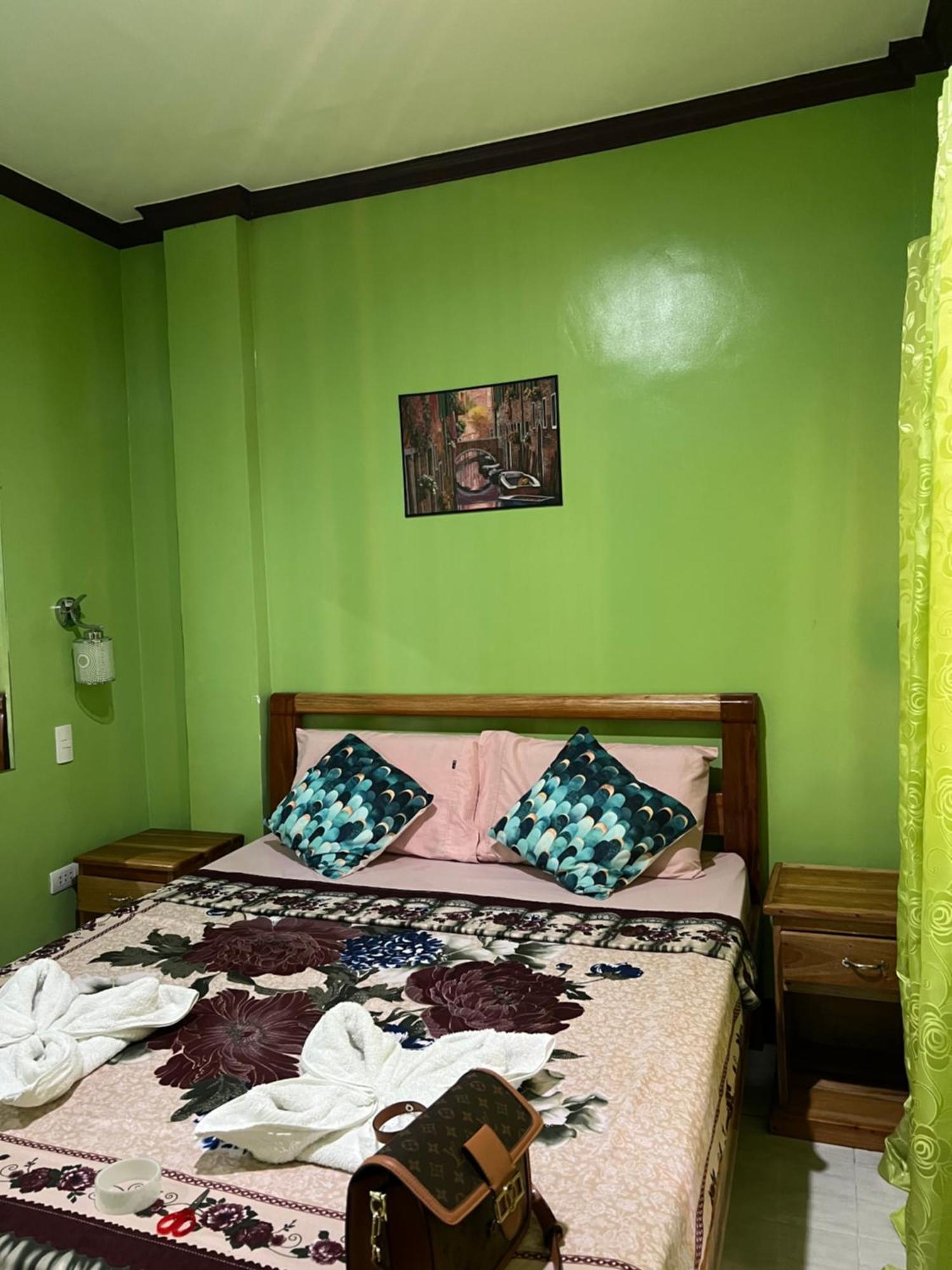 Stella'Z Guesthouse Siquijor Exterior photo