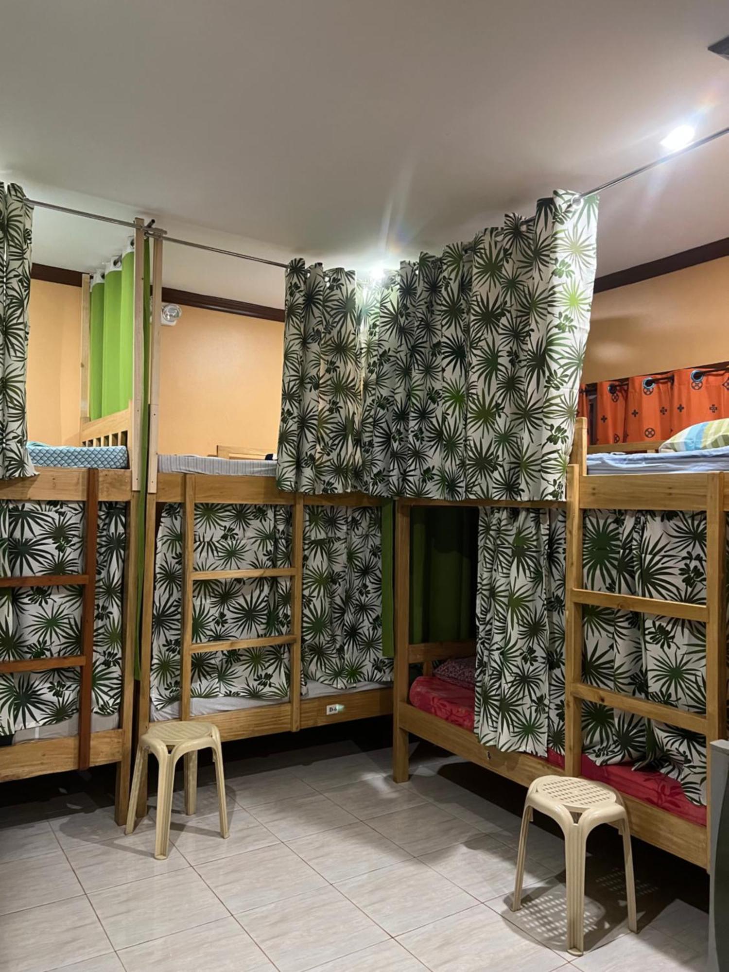 Stella'Z Guesthouse Siquijor Exterior photo